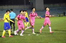 ảnh chụp màn hình bóng đá hồng lĩnh hà tĩnh