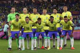 ảnh chụp màn hình brazil đá bóng