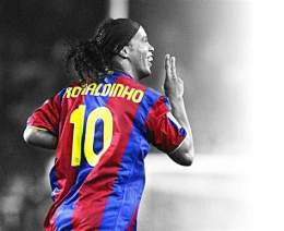 ảnh chụp màn hình cầu thủ bóng đá ronaldinho