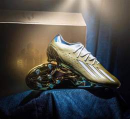 ảnh chụp màn hình giày bóng đá adidas x