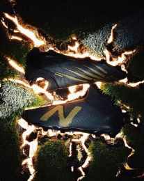 ảnh chụp màn hình giày đá bóng new balance tf