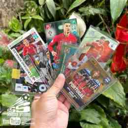 ảnh chụp màn hình thẻ bài cầu thủ bóng đá