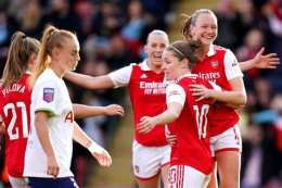 ảnh chụp màn hình tỷ số bóng đá nữ arsenal