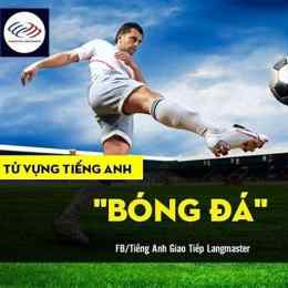 bóng đá tiếng anh là