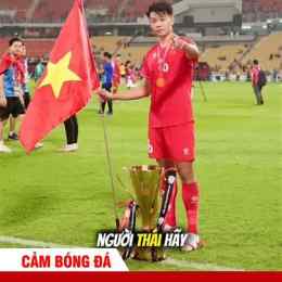 cảm bóng đá