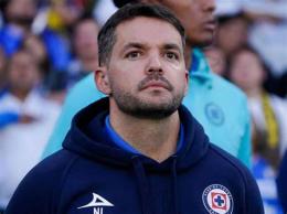giao diện app cruz azul gặp câu lạc bộ bóng đá tigres uanl