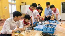 giao diện app đại học craiova – câu lạc bộ bóng đá uta arad