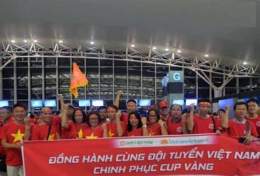 giao diện app khẩu hiệu cổ vũ bóng đá lớp