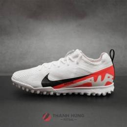 giày bóng đá vapor 15 pro