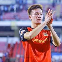 hoàng đức bóng đá