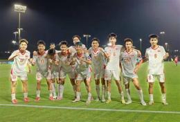 hướng dẫn sử dụng bóng đá u17 việt nam và yemen