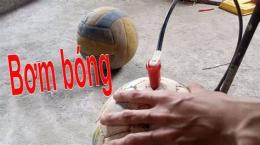 hướng dẫn sử dụng cách bơm bóng đá bằng bơm xe đạp