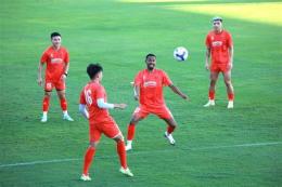 hướng dẫn sử dụng quang vinh bóng đá