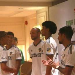la galaxy gặp câu lạc bộ bóng đá charlotte