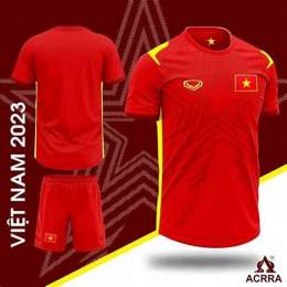mẫu áo bóng đá 2025