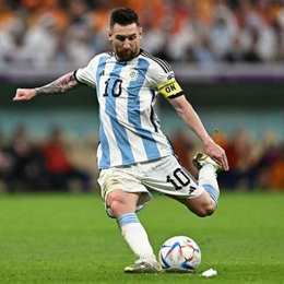 messi bóng đá