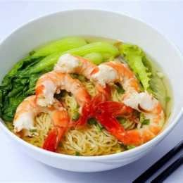 mì tôm xôi lạc bóng đá