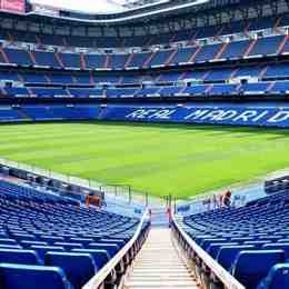 sân bóng đá real madrid