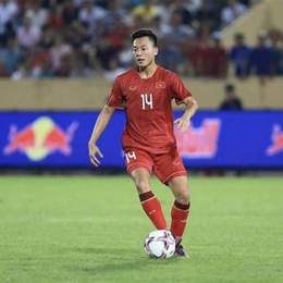 thái sơn bóng đá
