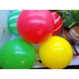 tính năng nổi bật banh nhựa đá bóng