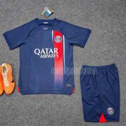 tính năng nổi bật câu lạc bộ bóng đá nữ paris saint-germain