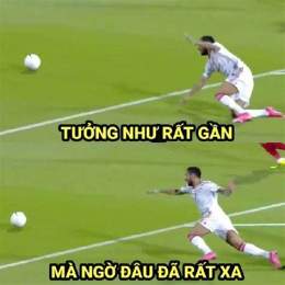 tính năng nổi bật thơ bóng đá hài hước